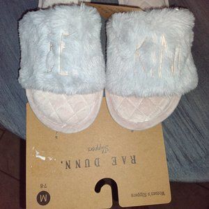 Rae Dunn Be KIND Slippers BNWT